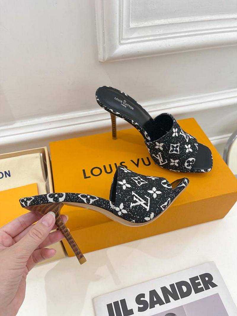 루이비통 22ss 모노그램 샌들 (굽 9.5cm) | 여성 35~40