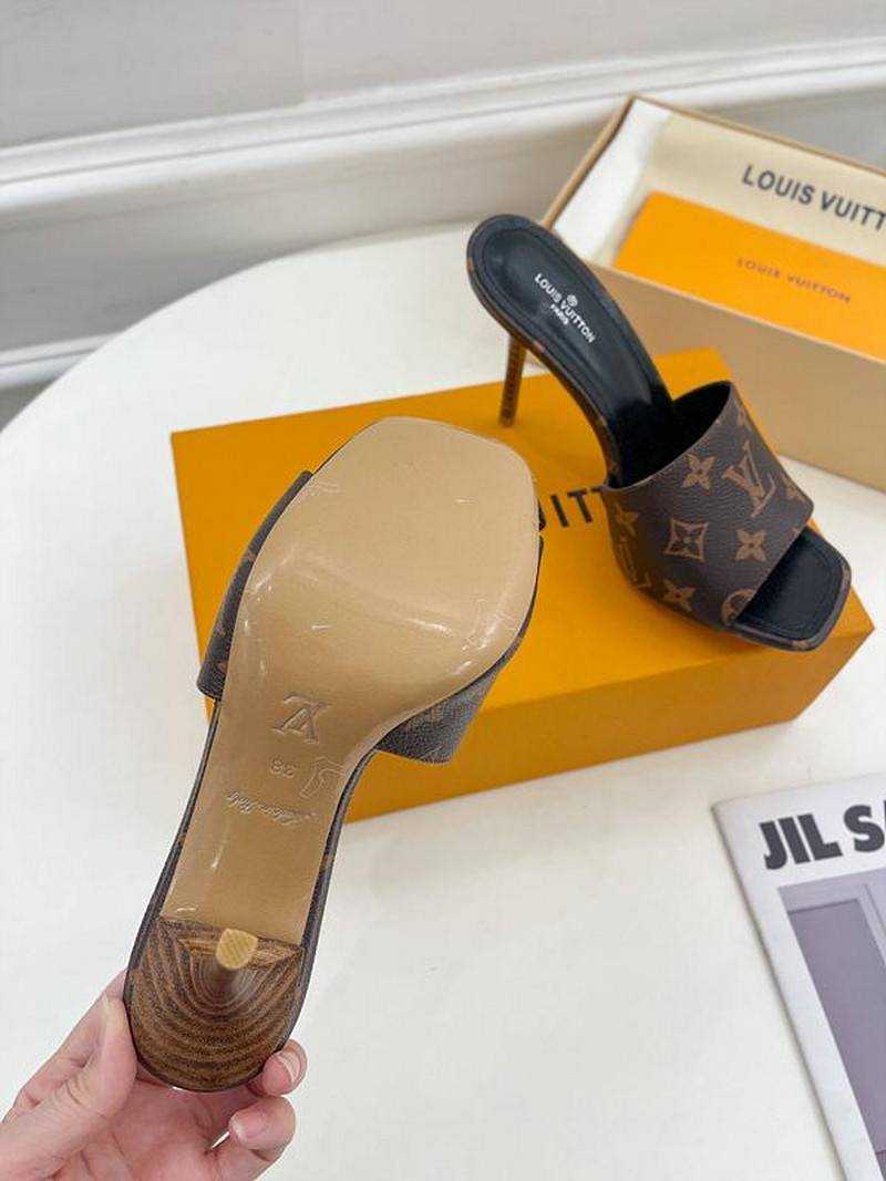 루이비통 22ss 모노그램 샌들 (굽 9.5cm) | 여성 35~40