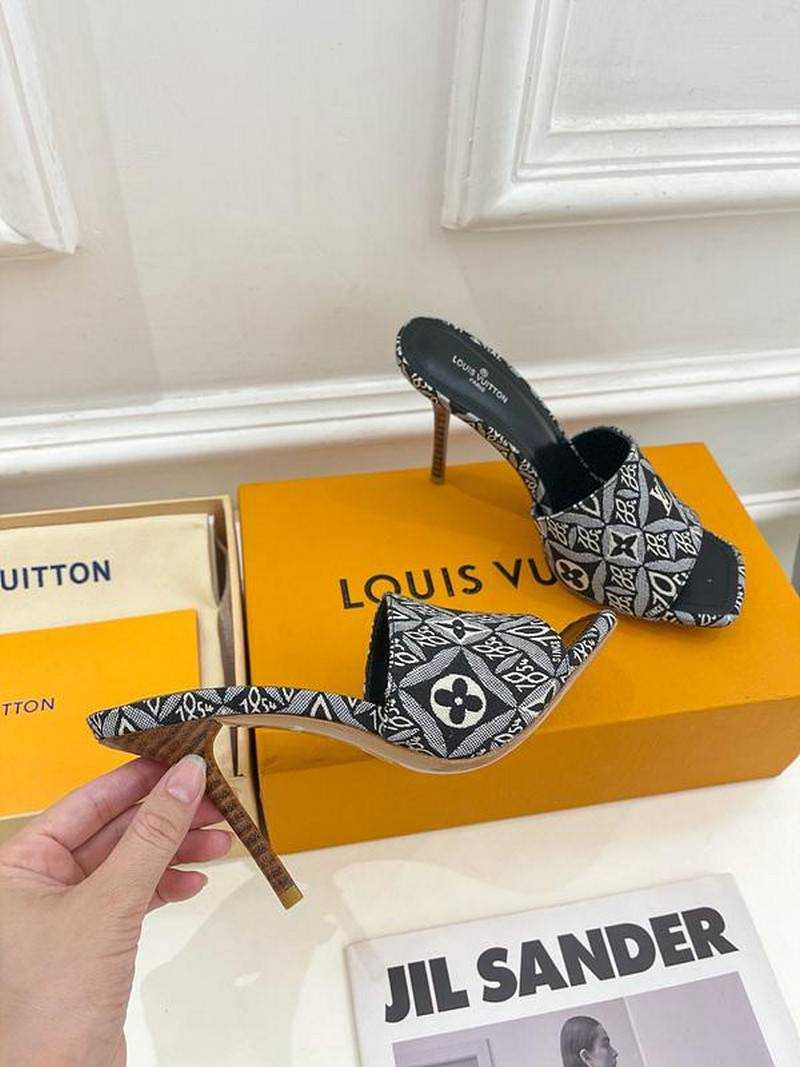 루이비통 22ss 모노그램 샌들 (굽 9.5cm) | 여성 35~40