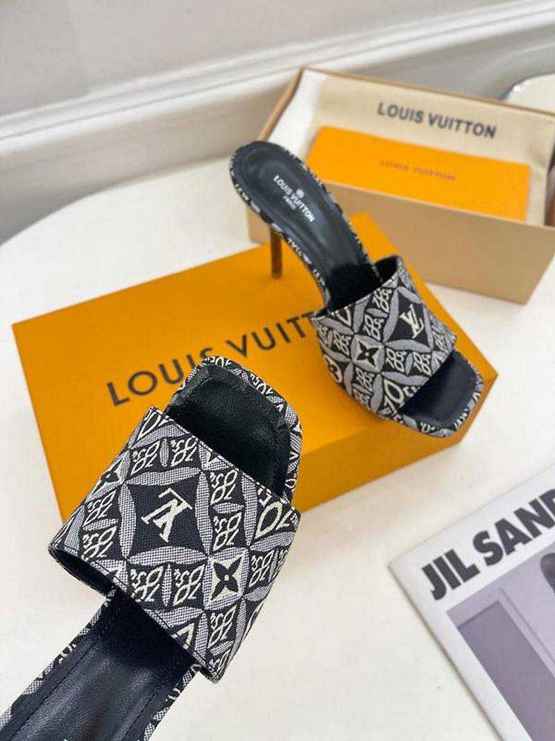 루이비통 22ss 모노그램 샌들 (굽 9.5cm) | 여성 35~40