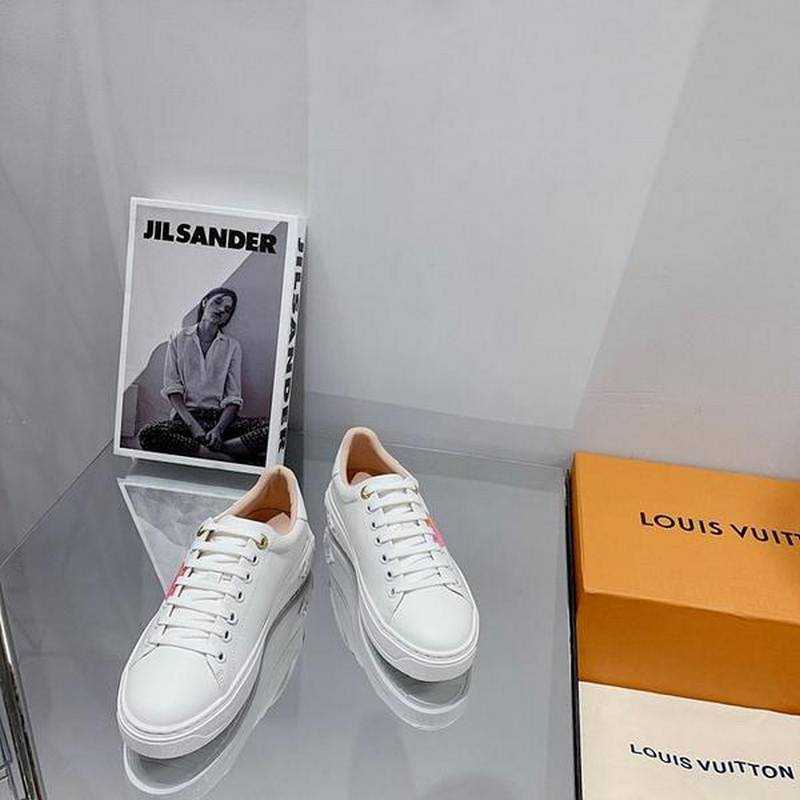 루이비통 lv 타임아웃 스니커즈 | 여성 35~40 , 남성 40~45