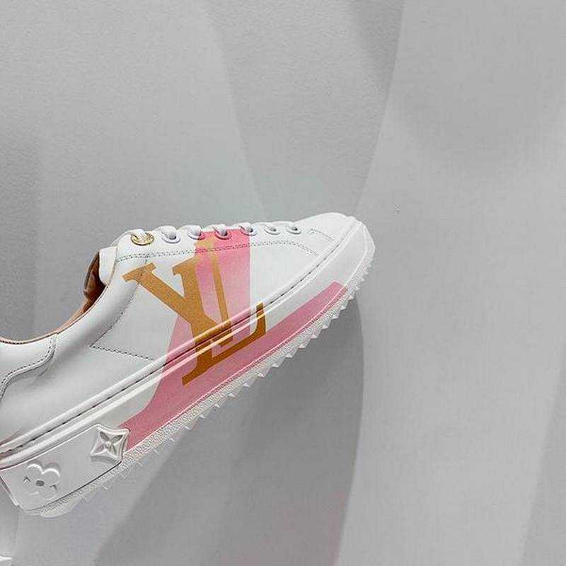 루이비통 lv 타임아웃 스니커즈 | 여성 35~40 , 남성 40~45