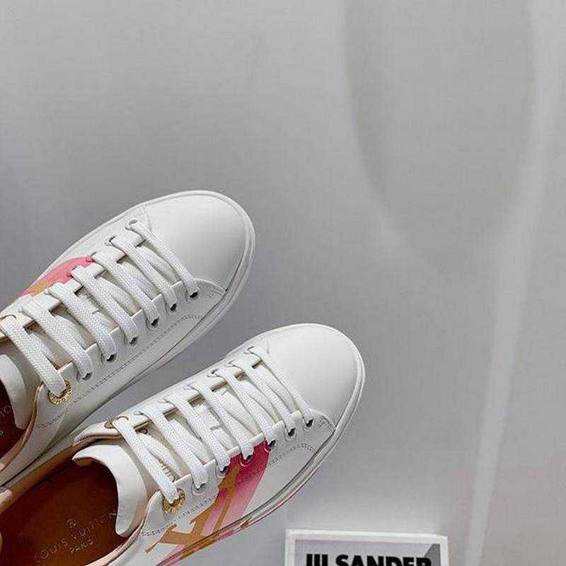 루이비통 lv 타임아웃 스니커즈 | 여성 35~40 , 남성 40~45