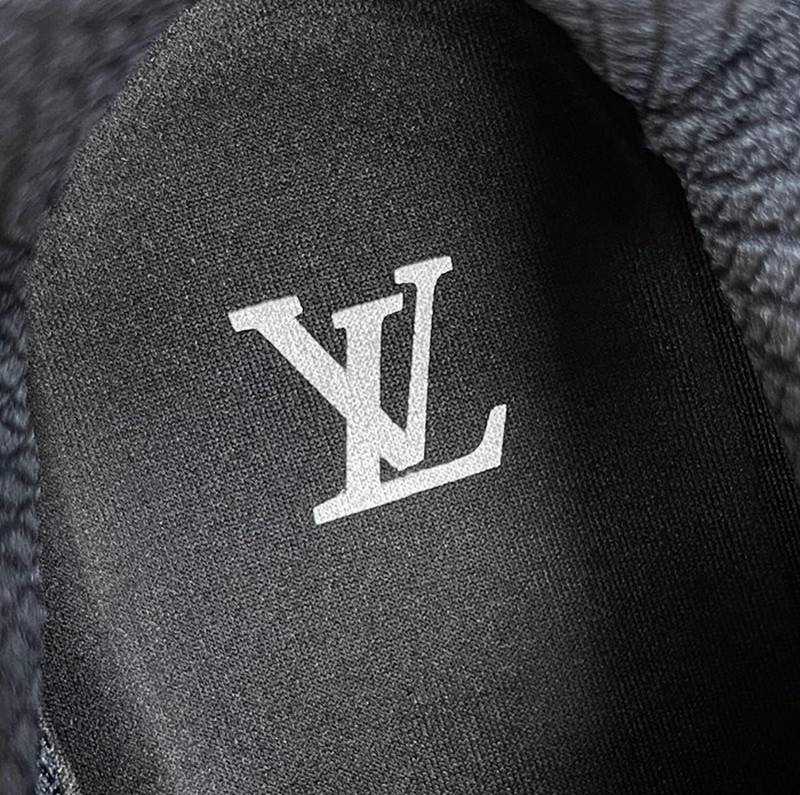 루이비통 lv 러너 태틱 | 남성 250~300