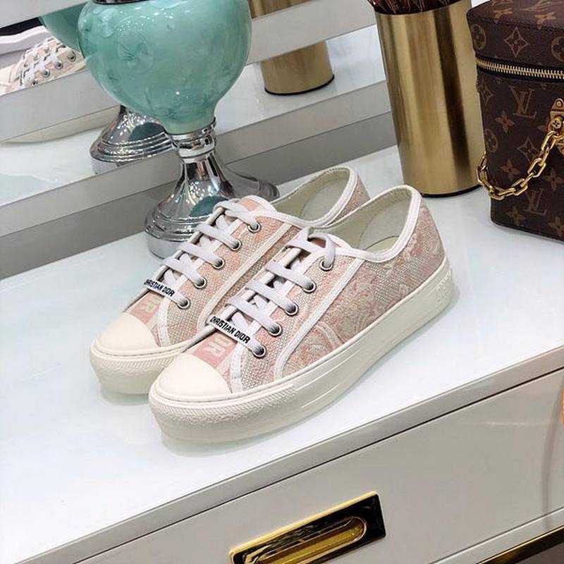 디올 자수 스니커즈 | 여성 35~40