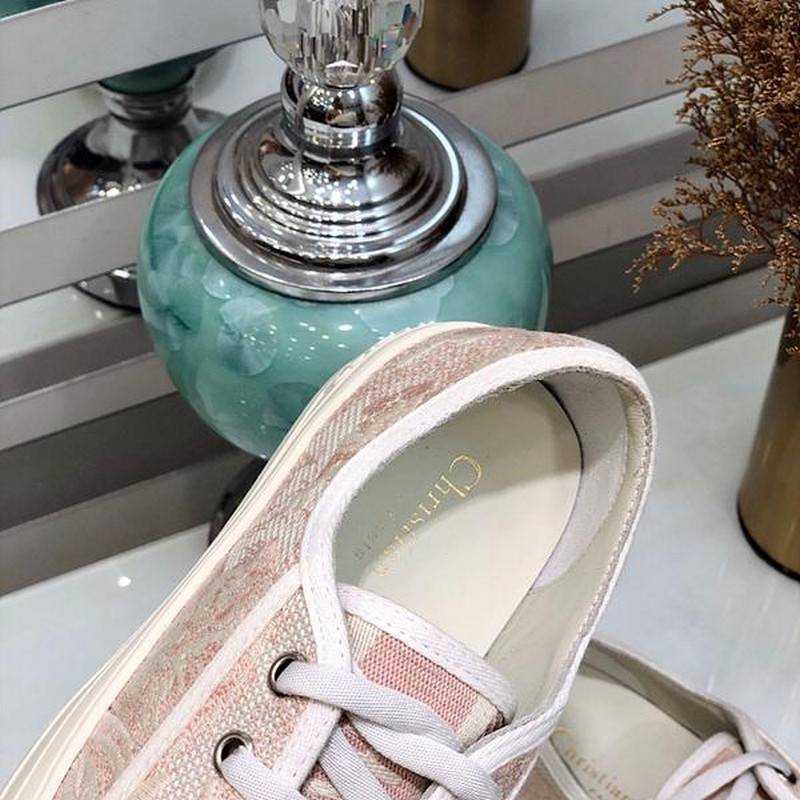 디올 자수 스니커즈 | 여성 35~40