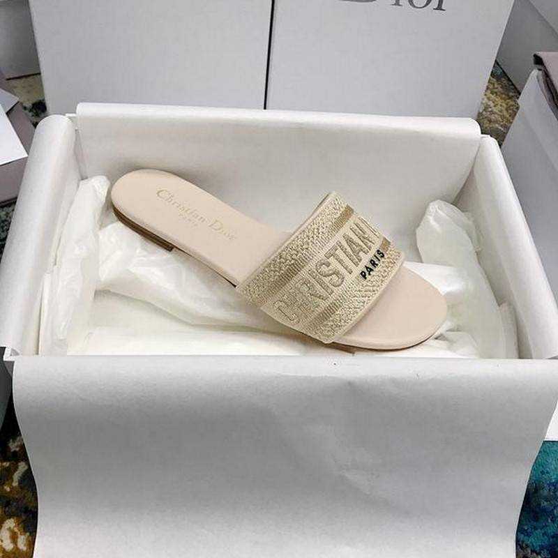 디올 디웨이 뮬 ( 1cm / 4.5cm ) | 여성 35~40