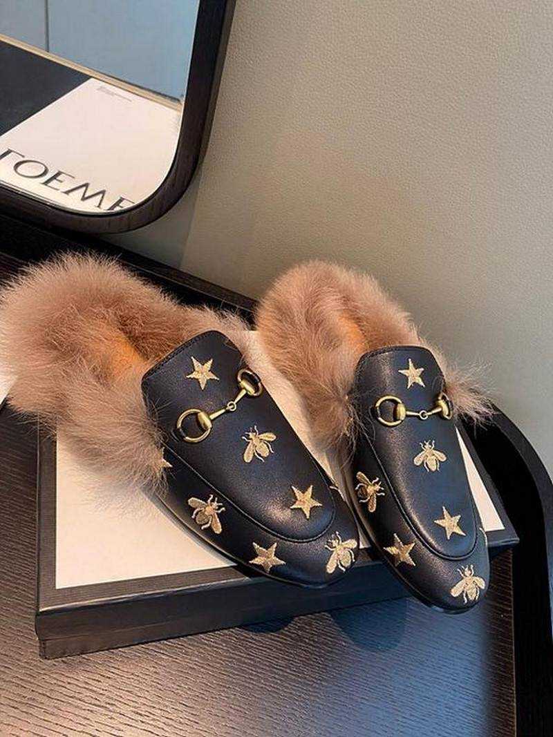 구찌 GG 홀스빗 퍼 블로퍼 | 여성 35~40 , 남성 40~45