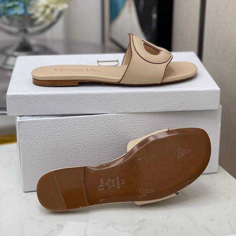 디올 D클럽 뮬 ( 1cm / 4.5cm ) | 여성 35~40