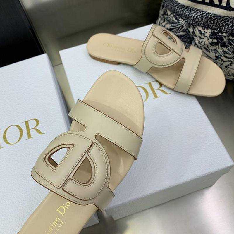 디올 D클럽 뮬 ( 1cm / 4.5cm ) | 여성 35~40