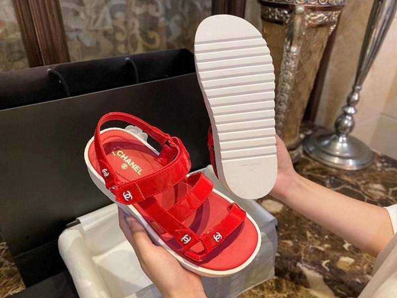 샤* CC로고 페이던트 샌들 | 여성 35~40