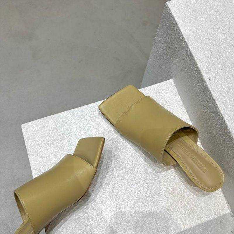 보테가 스트레치 뮬 | 여성 35~40