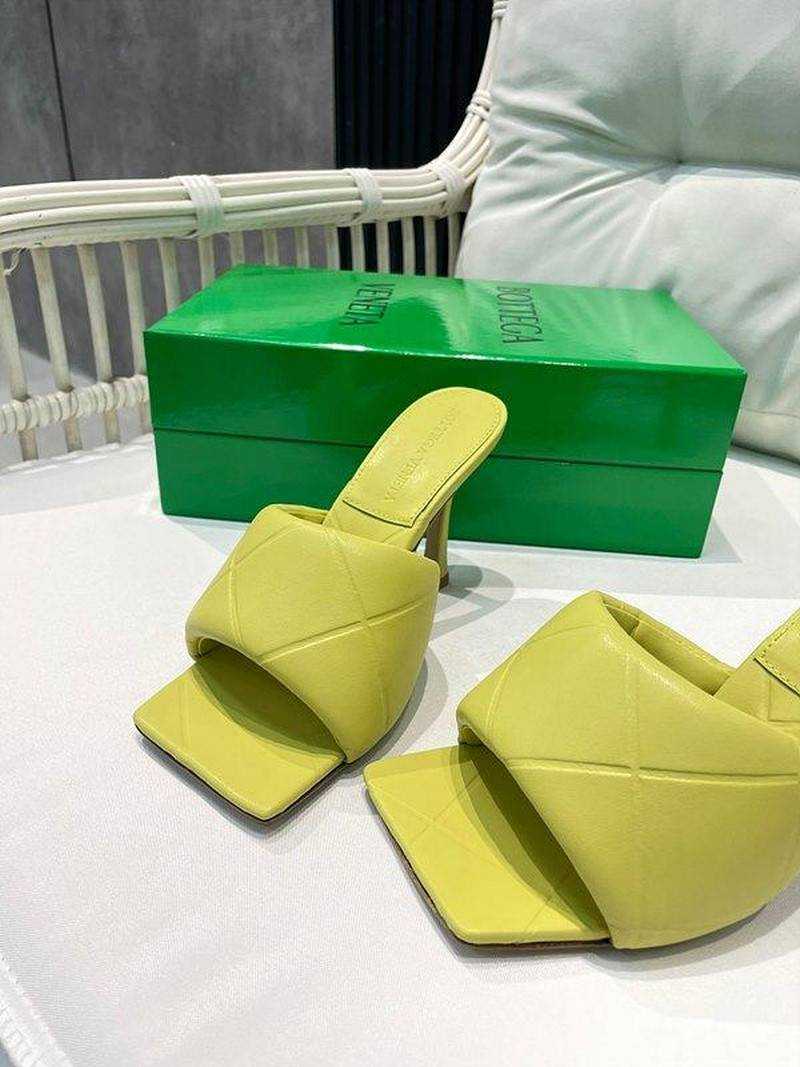 보테가 리도 뮬 (굽 9cm) | 여성 35~40