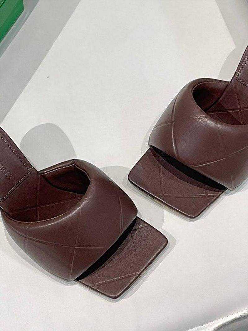 보테가 리도 뮬 (굽 9cm) | 여성 35~40