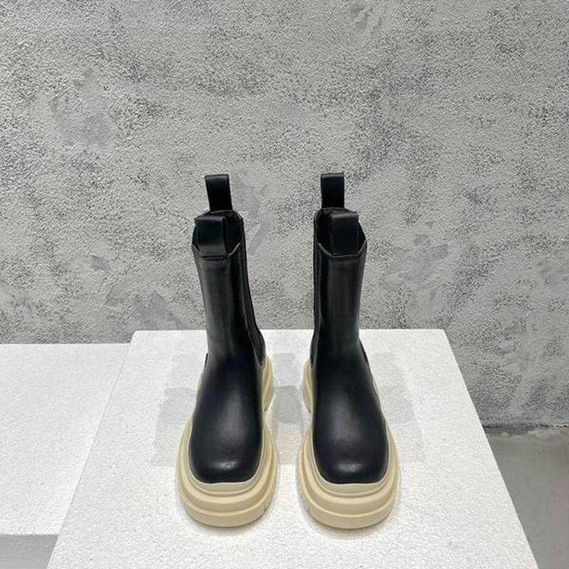 보테가 타이어 첼시 부츠 | 여성 35~40 , 남성 40~45