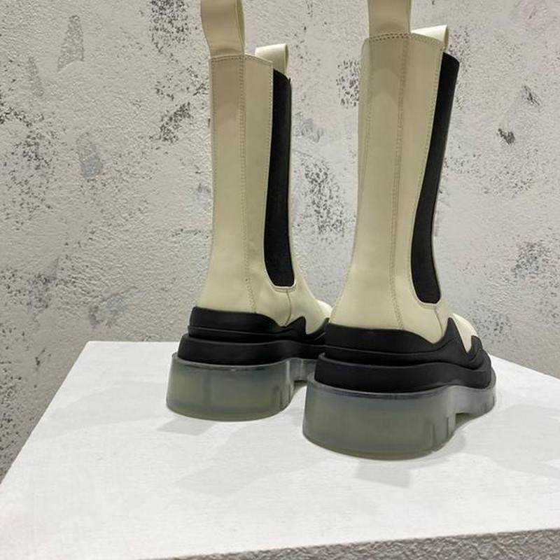 보테가 타이어 첼시 부츠 | 여성 35~40 , 남성 40~45