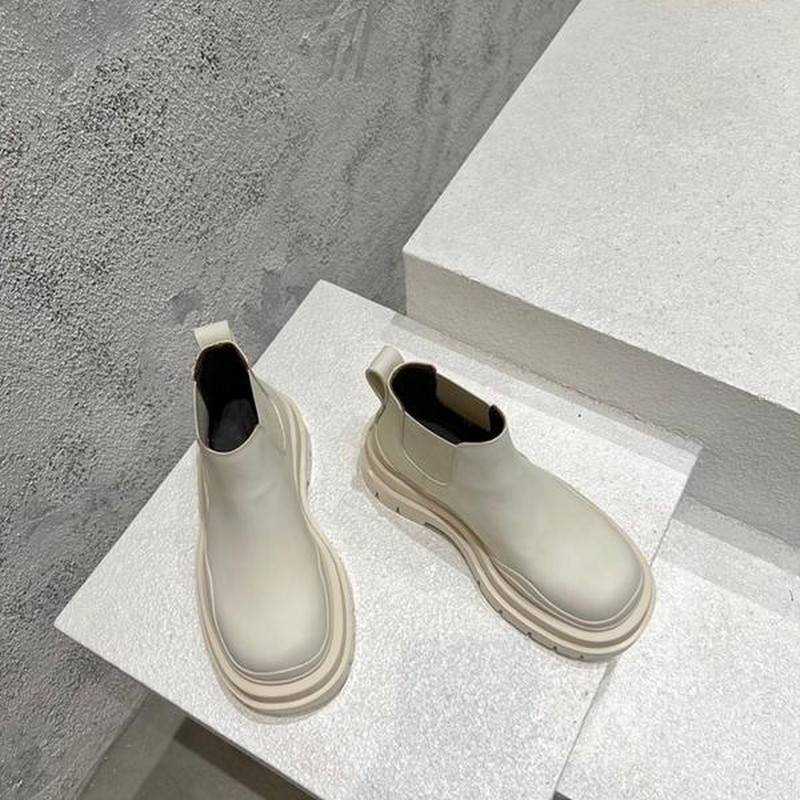 보테가 타이어 앵글 첼시 부츠 | 여성 35~40 , 남성 40~45