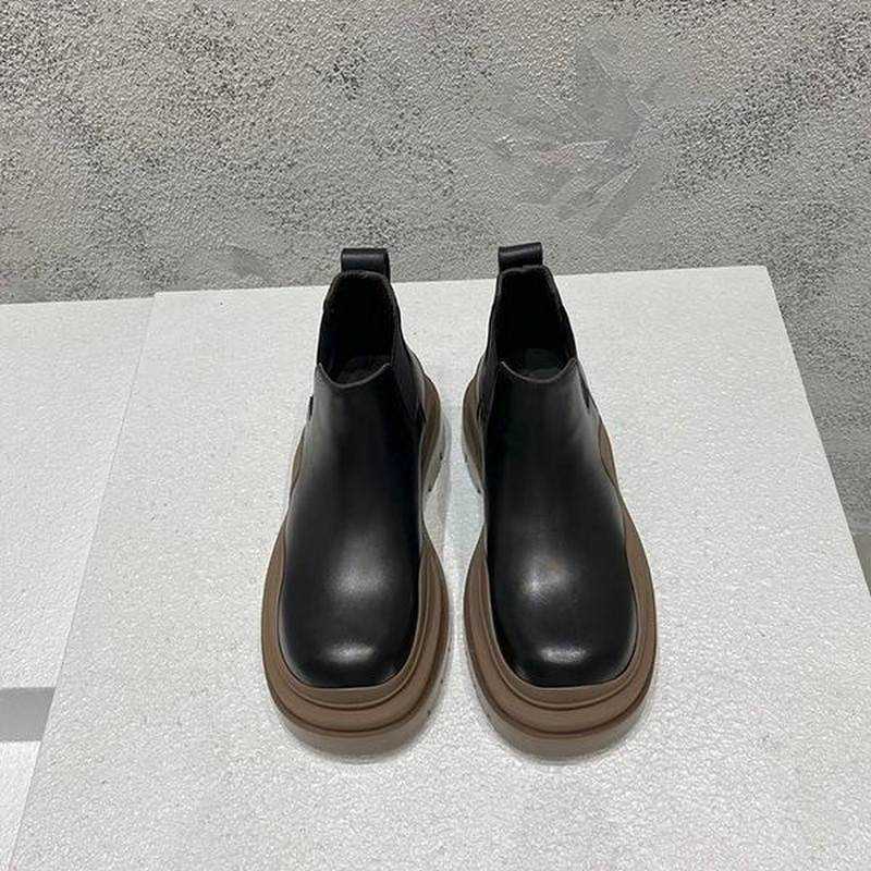 보테가 타이어 앵글 첼시 부츠 | 여성 35~40 , 남성 40~45