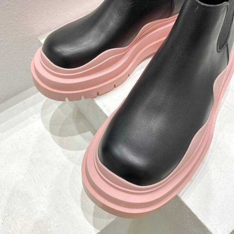 보테가 타이어 앵글 첼시 부츠 | 여성 35~40 , 남성 40~45