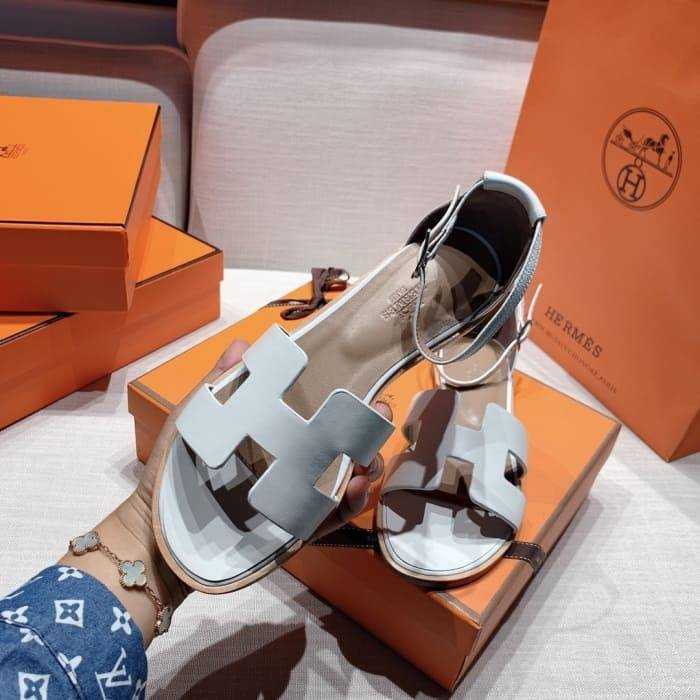 에르메스 산토리니 샌들 카프스킨 | 여성 35~41