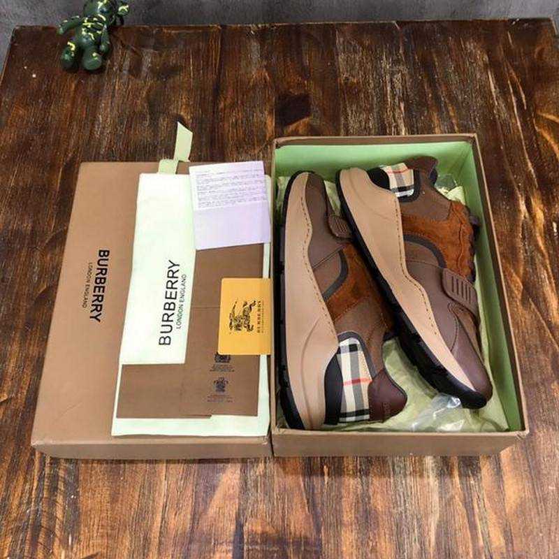 버버리 빈티지 스니커즈 | 남성 39~44