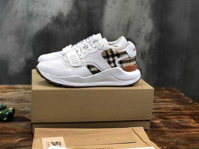 버버리 빈티지 스니커즈 | 남성 39~44