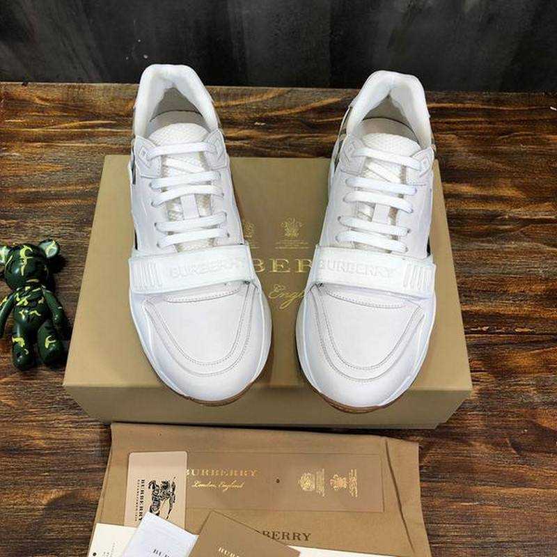 버버리 빈티지 스니커즈 | 남성 39~44