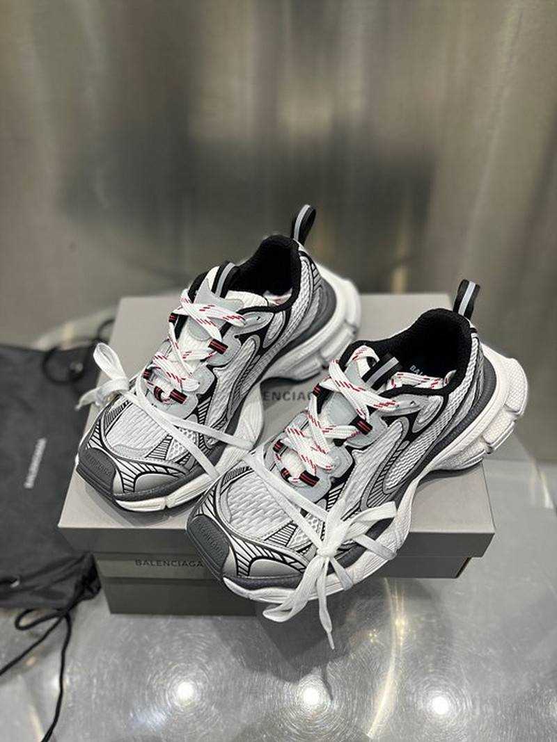 발렌시아가 3xl 스니커즈 | 여성 225~250 , 남성 250~300