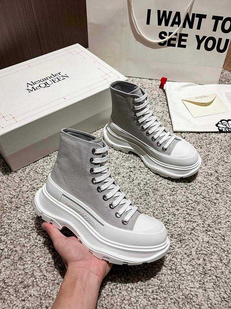 알렉산더맥퀸 트레드 슬릭 스니커즈 하이 | 여성 35~40 , 남성 40-~45