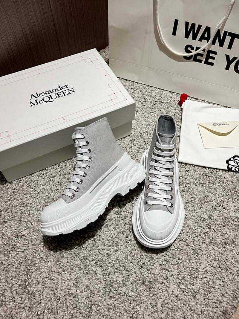 알렉산더맥퀸 트레드 슬릭 스니커즈 하이 | 여성 35~40 , 남성 40-~45