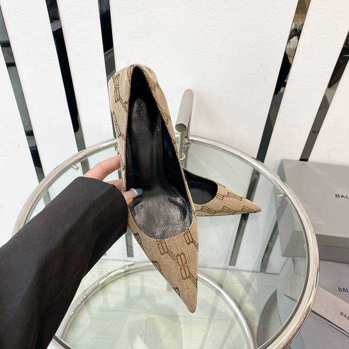 발렌시아가 스퀘어 나이프 자카드 캔버스 레더 하이힐 (굽 8cm) | 여성 35~40