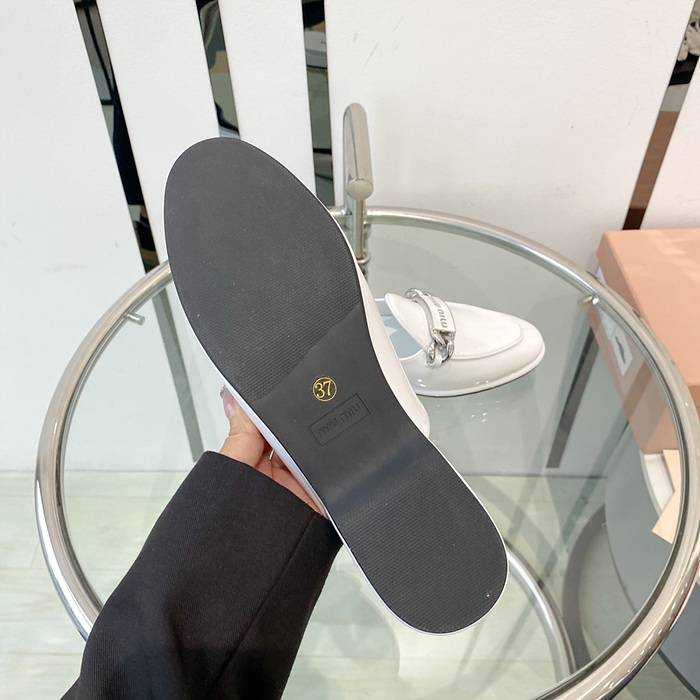 미우미우 페이턴트 블로퍼 | 여성 35~40