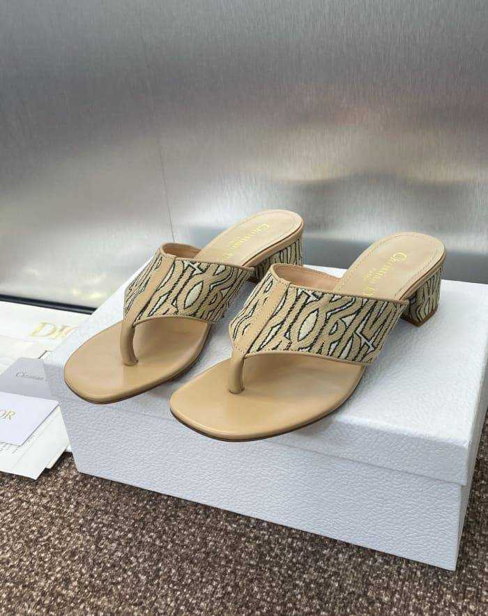 디올 여성 슬리퍼 플랫 굽3.5cm | 사이즈 35~43