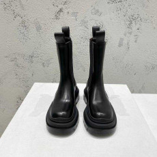 보테가 타이어 첼시 부츠 | 여성 35~40 , 남성 40~45