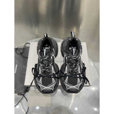 발렌시아가 3xl 스니커즈 | 여성 225~250 , 남성 250~300