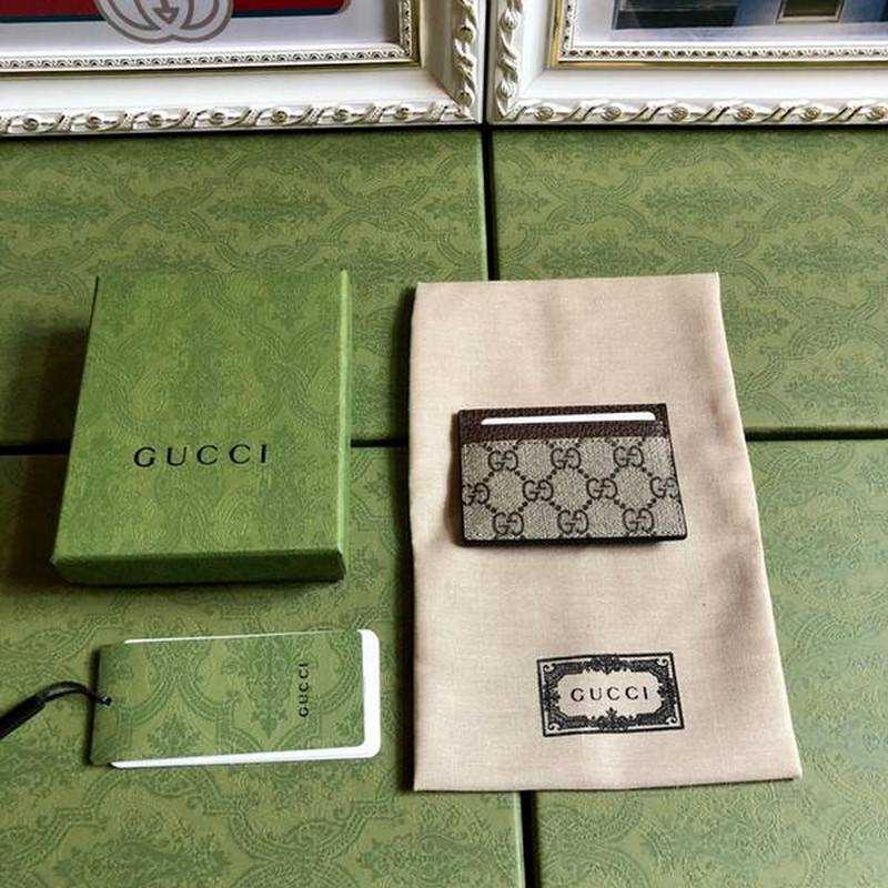 구찌 오피디아 GG 카드지갑 523159 | 10 x 7cm
