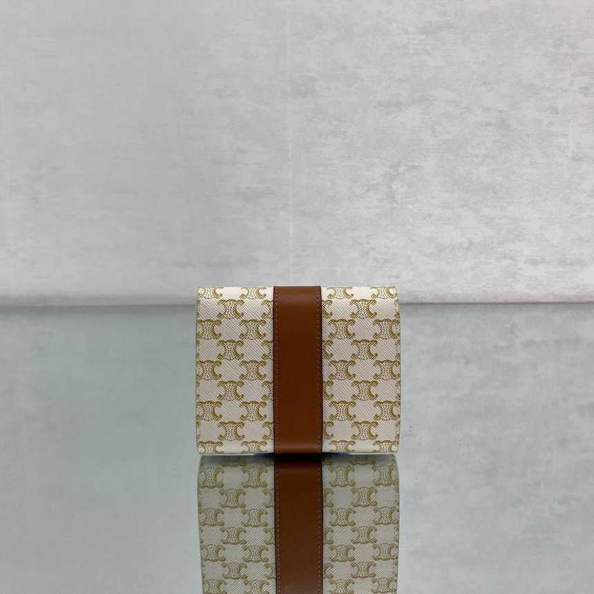 셀린느 트리오페 3단 지갑 | 10.5 x 9 x 4cm
