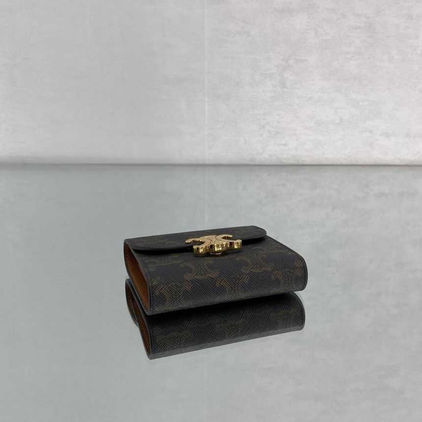 셀린느 트리오페 3단 지갑 | 10.5 x 9.5 x 4cm