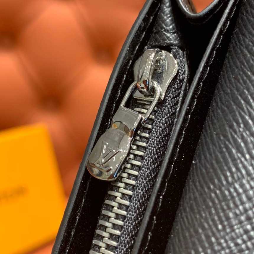 루이비통 브라짜 월릿 장지갑 M61697 | 10 x 19 x 2cm