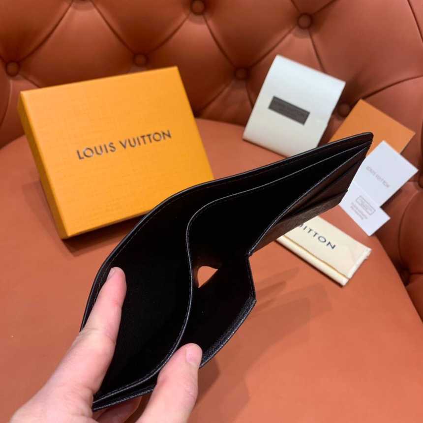 루이비통 멀티플 월릿 반지갑 M61695 | 11.5 x 9 x 2cm