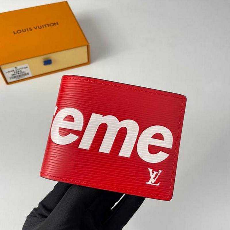 루이비통 lv x sup 콜라보 반지갑 | 11.5 x 9 x 1.5cm