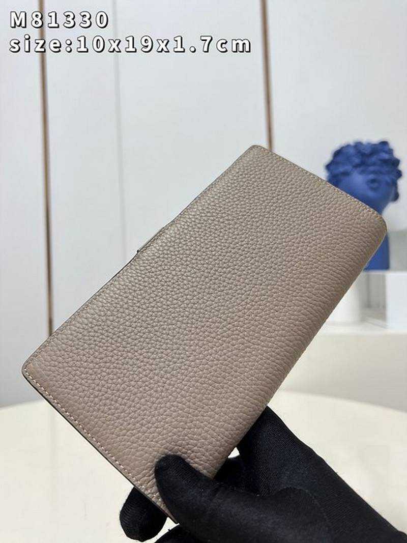 루이비통 버티컬 월릿 m81330 | 19 x 10 x 1.7cm