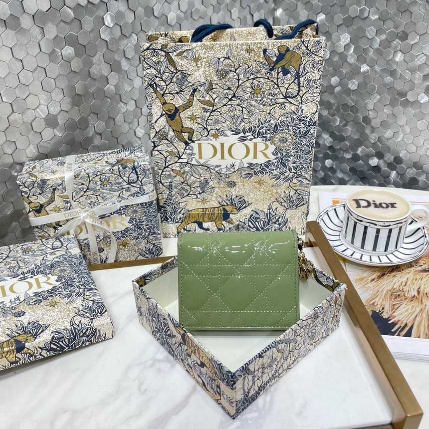 디올 까나쥬 페이던트 반지갑 | 11 x 9x 2cm