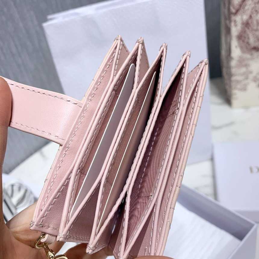 디올 까나쥬 램스킨 아코디언 카드지갑 | 10.5 x 6 x 3cm