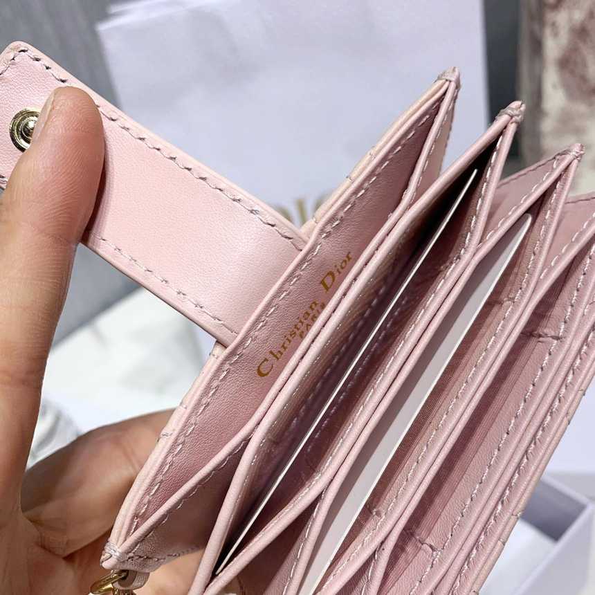 디올 까나쥬 램스킨 아코디언 카드지갑 | 10.5 x 6 x 3cm