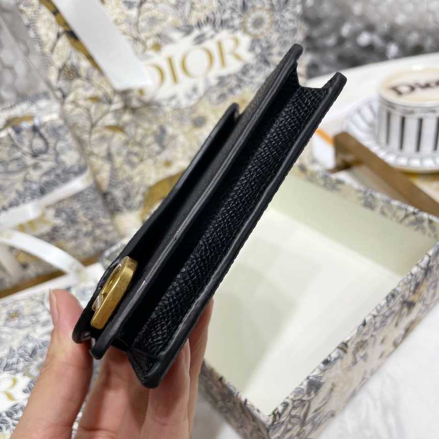 디올 새들 카드지갑 | 10.5 x 7 x 3cm
