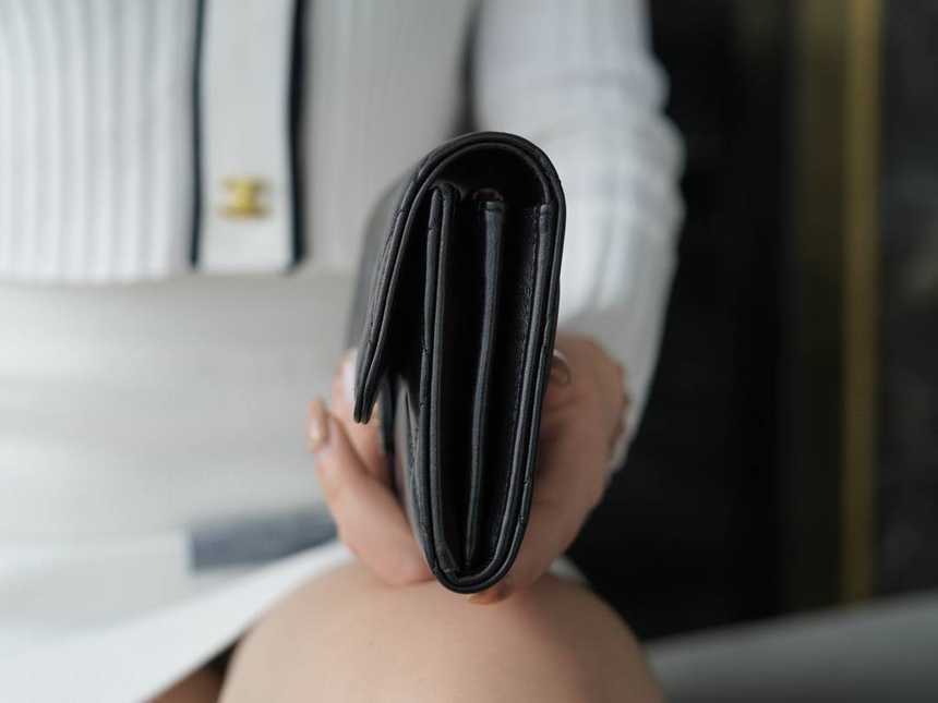 샤넬클래식 램스킨 플랩 장지갑 | 19.5 x 10.5 x 3cm