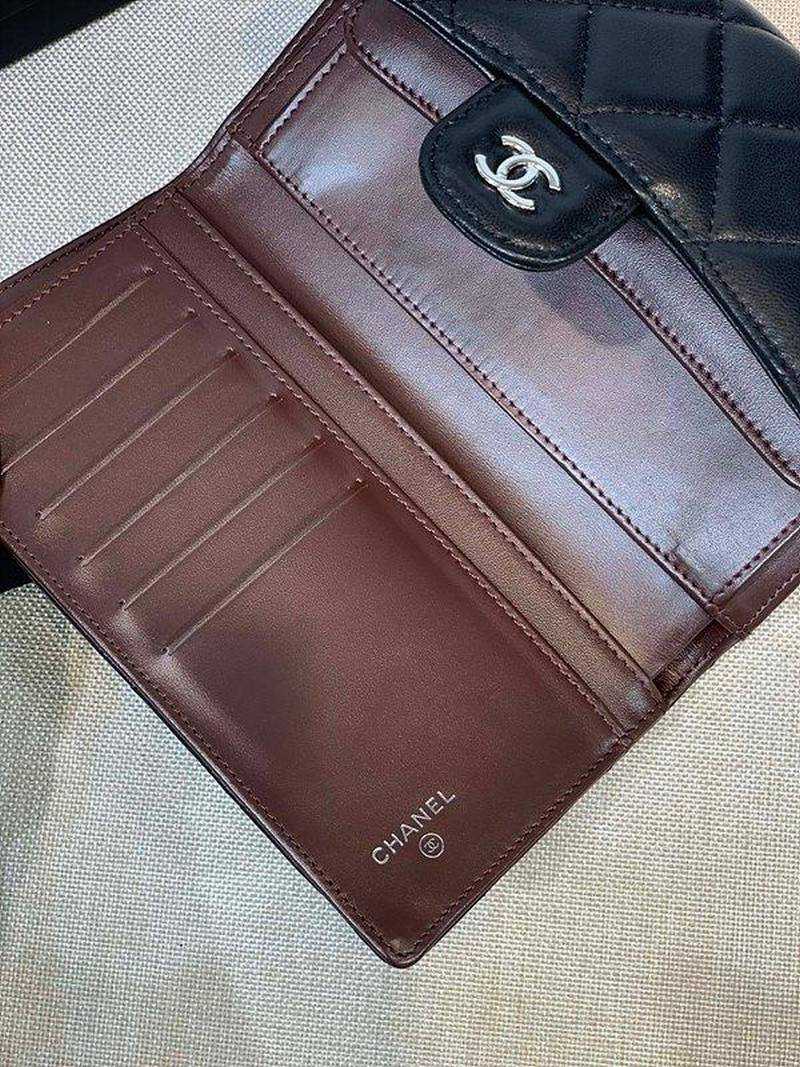 샤넬클래식 램스킨 플랩 중지갑 은장 | 18.5 x 10.5 x 2cm