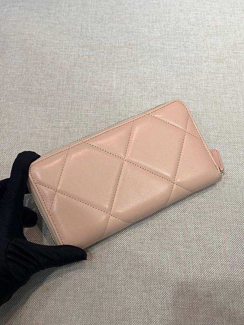 샤넬19 지퍼 어라운드 장지갑 | 19.5 x 10 x 2.5cm