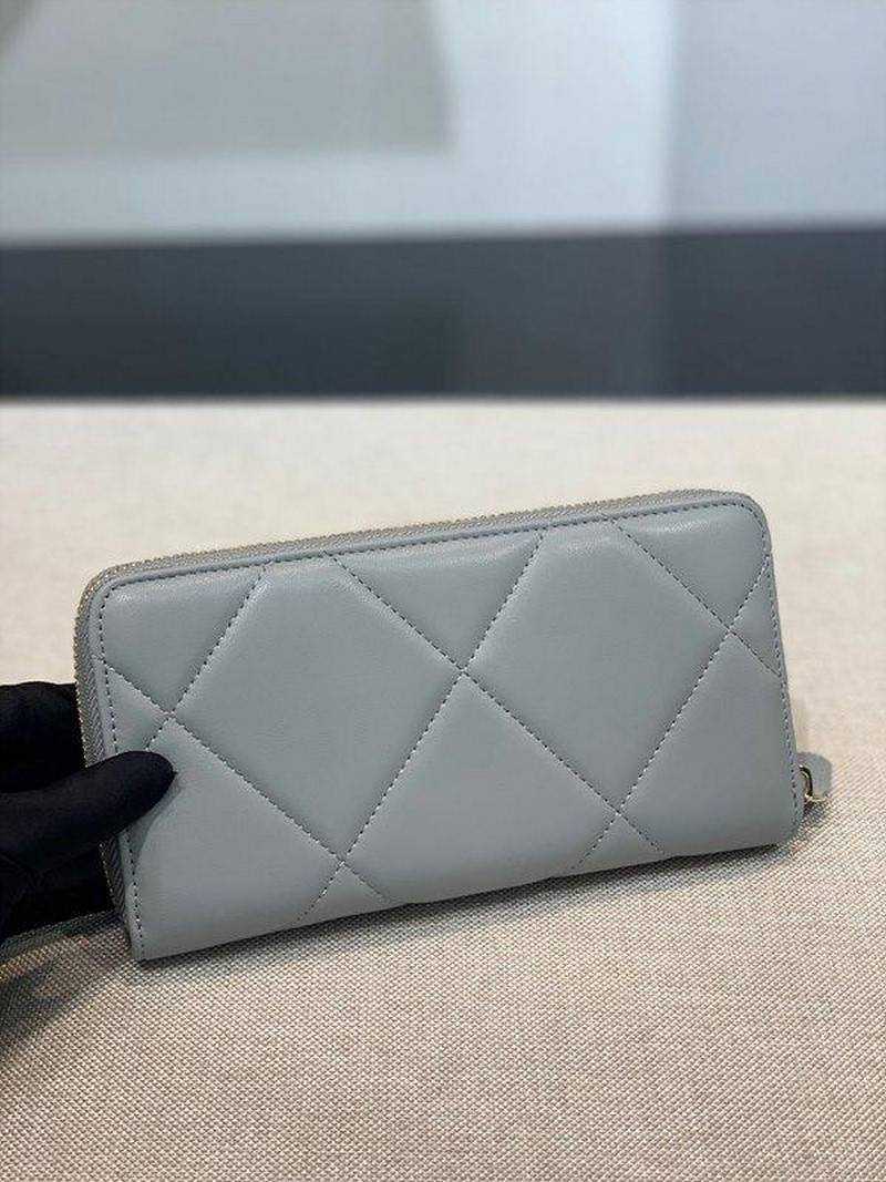 샤넬19 지퍼 어라운드 장지갑 | 19.5 x 10 x 2.5cm